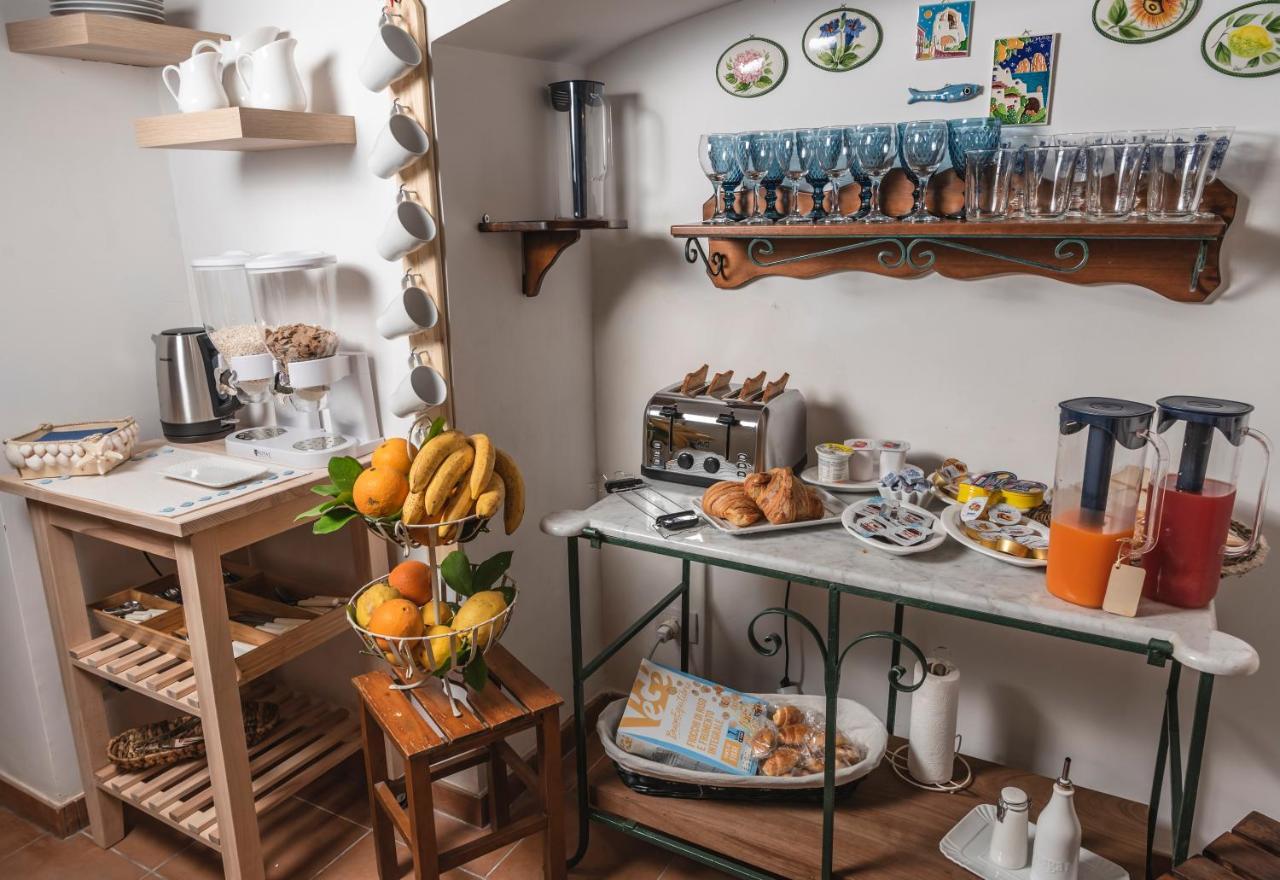 Bed and Breakfast La Casa Degli Angeli à Salernes Extérieur photo