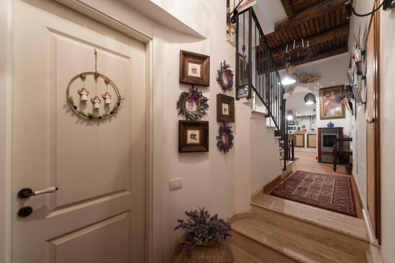 Bed and Breakfast La Casa Degli Angeli à Salernes Extérieur photo
